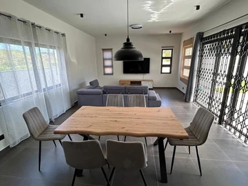 Maison de 4 Chambres