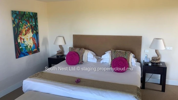 Fully renovated three bedroom Villa 