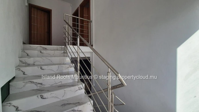 Duplex de 3 chambres à louer à Grand Baie