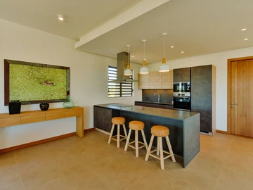 4 Bedroom Villa