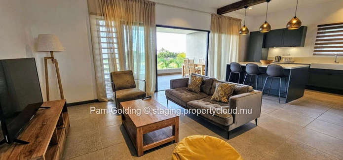 Live the North Coast Lifestyle in a large 2 bedroomed apartment