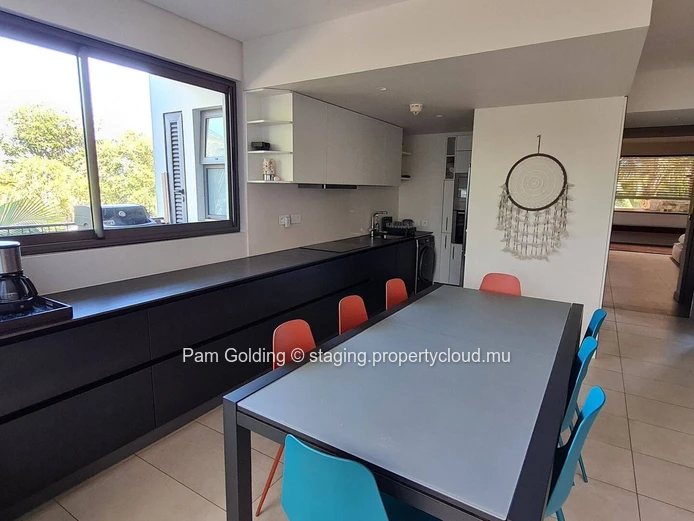 Penthouse de 2 chambres Banyan Grove (Mandat exclusif)