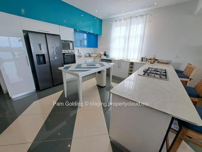 Trou d'Eau Douce – Penthouse for rent – Pam Golding Mauritius
