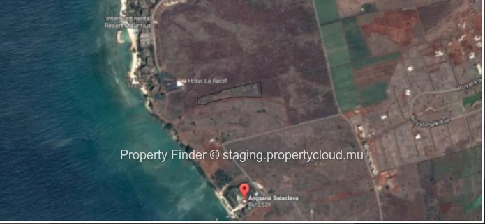 Residential Land for Sale in the Grand Port District