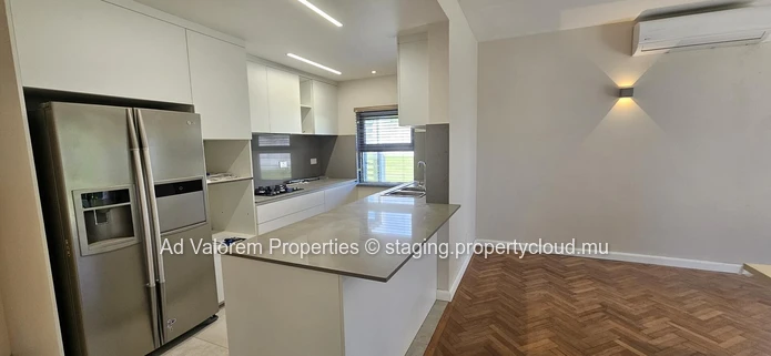 Charming house for rent in Floreal.