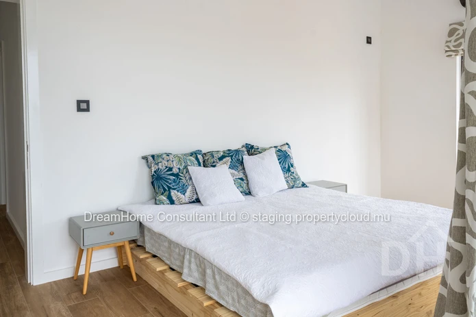 Spacious R+2 Apartment with Stunning Views