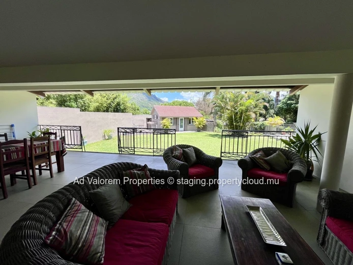 For Sale – Spacious Family Home in the Heart of Moka