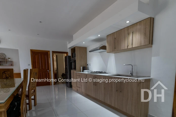 Appartement spacieux de 3 chambres dans un emplacement privilégié - Prêt à emménager!