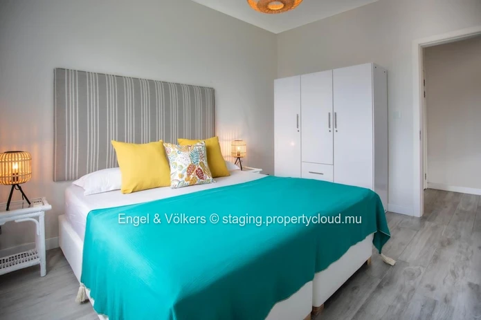 2-Bedroom Apartment for Sale in Pereybere – Quiet Setting, Communal Pool & Excellent Investment Oppo