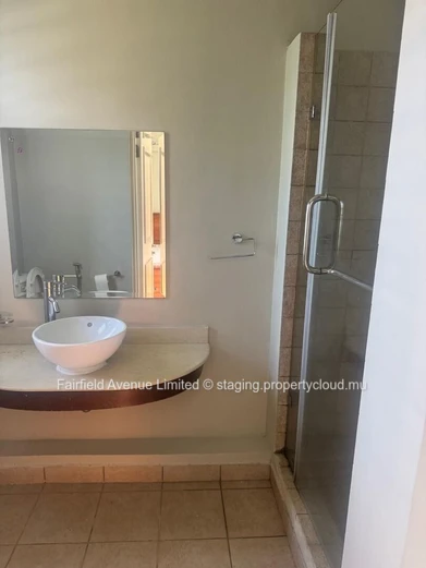 Fully furnished 3 bedroom home with private garden in the heart of Moka