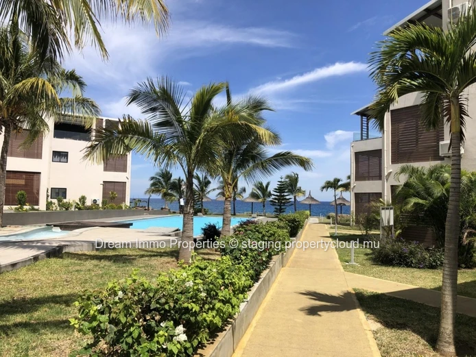 Beachfront! Somptuous Sea View Resale Apartment In Flic En Flac – Mauritius