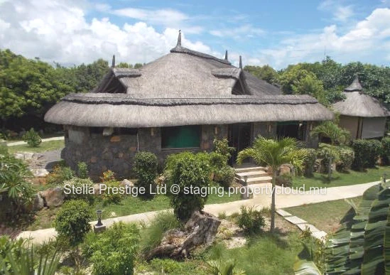 Calling Investors! Spacious, Resort-Style Entertainer Hotel Near Belle Mare Beach Now Available!