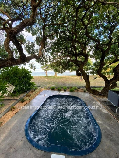 Duplex à vendre Palmar – Investissement bord de mer exceptionnel
