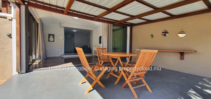 A louer - Magnifique maison de plain-pied de 220 m2 meublée et équipée située dans un quartier résidentiel à Sorèze