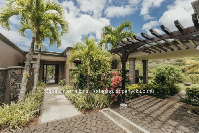 Luxury Villa for Sale in Mauritius – Heritage Villas Valriche | High-End Real Estate Investment