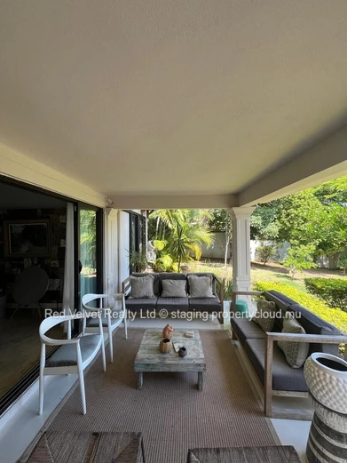 Villa de luxe 4 chambres avec piscine sur 1 332 m² de terrain – Mont Piton, Mapou | Rs 29M