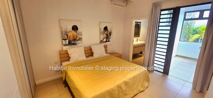 Discover this stunning beachfront penthouse of 210 m², fully furnished and equipped, located in Pointe aux Biches. A ...