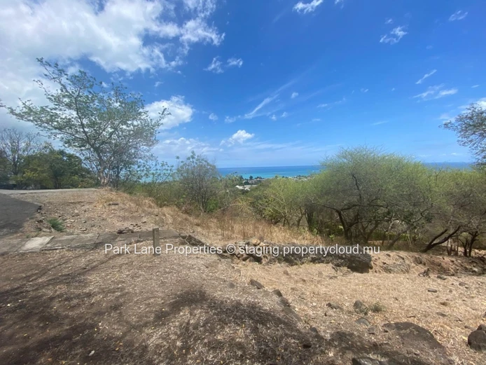 Beau terrain pour un projet immobilier dans l'ouest de l'Île Maurice