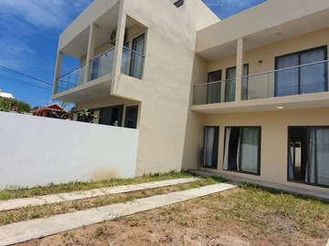 4 Bedroom Townhouse, Duplex