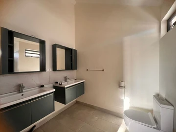 3 Bedroom Villa