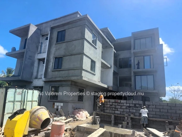 À vendre – Penthouse lumineux avec vue panoramique à Grand Baie !