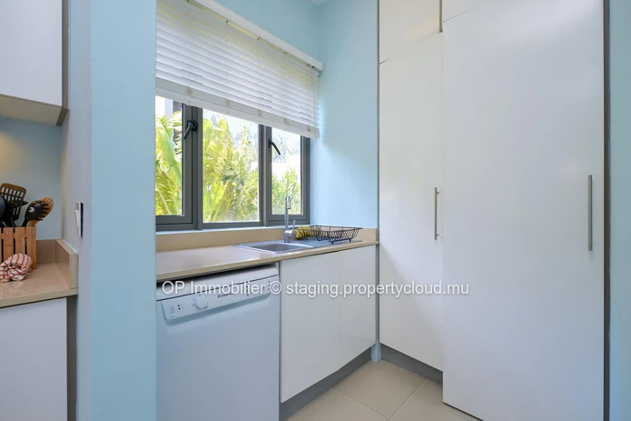 Modern 3-bedroom apartment with private pool in prime Bain Boeuf location near Grand Baie