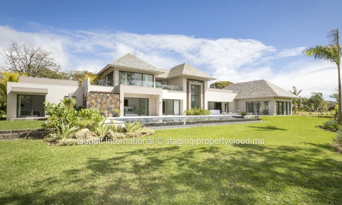 Villa Fairways à vendre à Anahita – L'Art de Vivre Haut de Gamme face au Golf