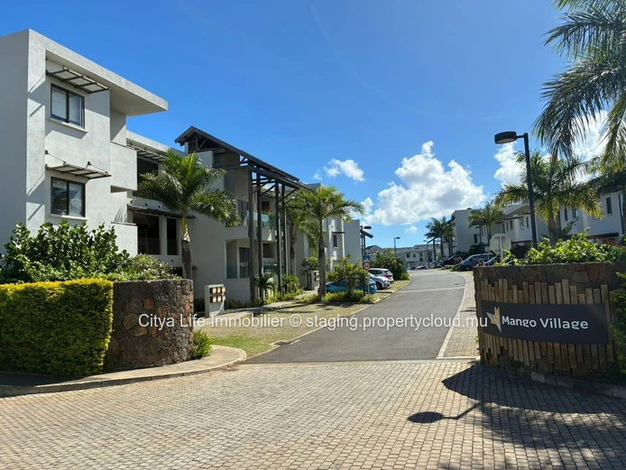 Spacious apartment for rent at Beau Plan (Sole Mandate)