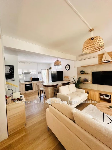 Beachfront Duplex for Rent in the West - Rs 130,000/Month - 120m2 - Direct Beach Access & View on le Morne  Mountain !