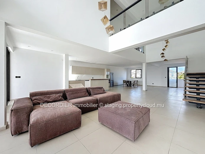 Penthouse with sea view in Albion