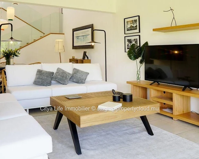 Exceptional Villa In Royal Park
