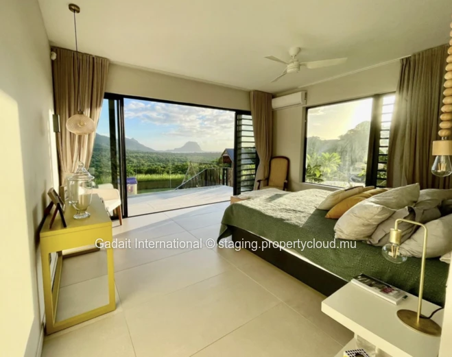Luxury Villa at Domaine de Palmyre – Elegance, Space & Complete Autonomy