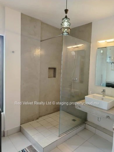 For Rent: Luxurious 2-Bedroom Apartment of 93m² in Sodnac, Quatre Bornes – Rs 45,000
