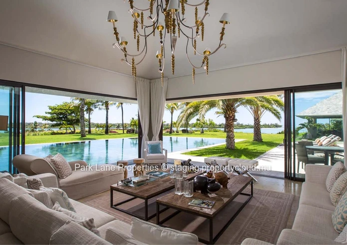 Luxury 6-Bedroom Villa for Sale at Anahita.