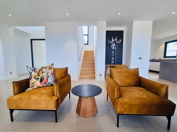 4 Bedroom Villa