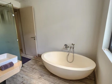3 Bedroom Townhouse, Duplex