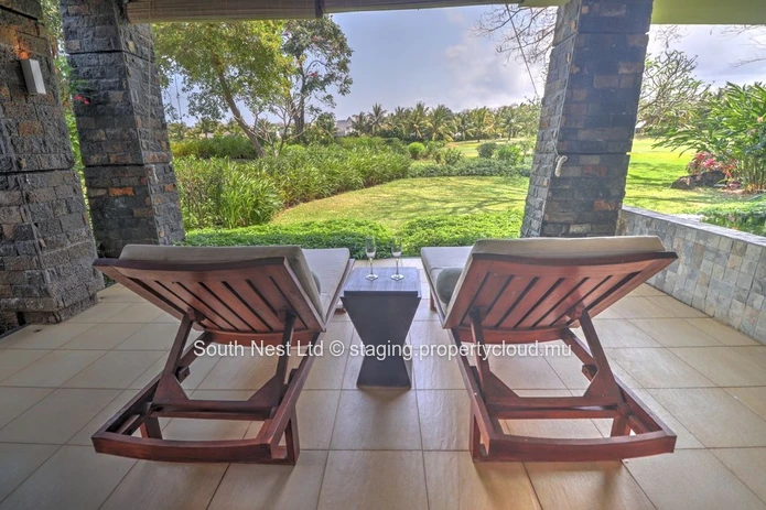 Golf view apartment in a golf and seaside estate