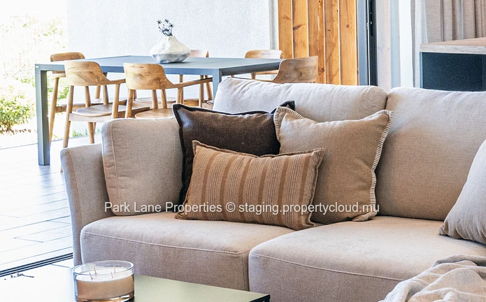 Exquisite and spacious luxury apartment for sale!