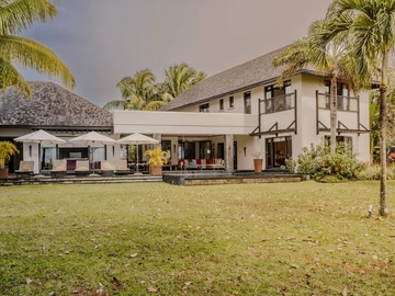 4 Bedroom Villa