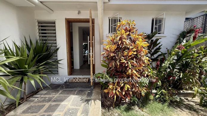 Villa en front de mer à louer .