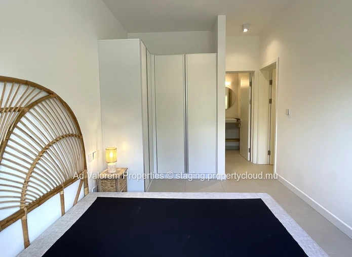 New 2-bedroom apartment with swimming pool – Secure residence in Beau Plan Smart City