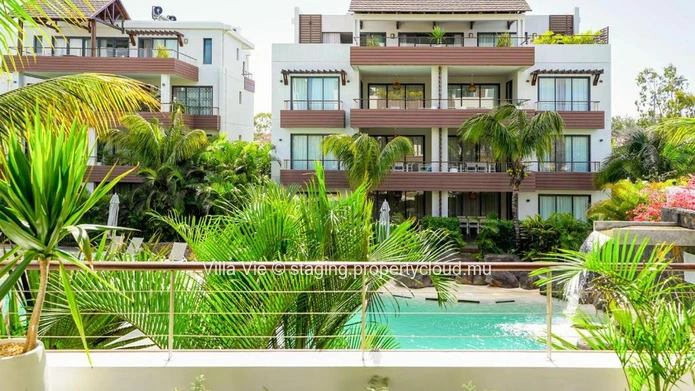 Mont Choisy- Appartement 2 ou 3 chambres avec vue sur la piscine