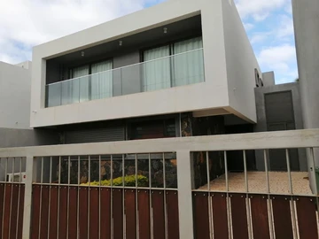 4 Bedroom Townhouse, Duplex