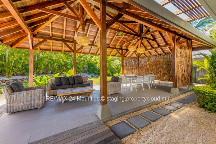 Luxury 3-Bedroom Villa For An Unforgettable Island Getaway