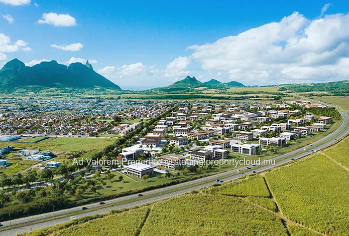 50-Perch Commercial Plot | L’Avenir, Moka