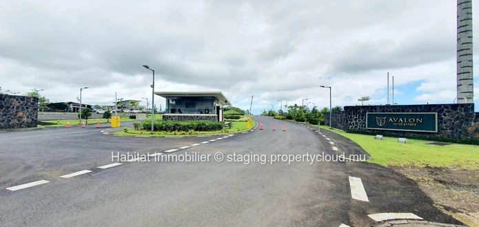 Magnifique terrain de 397 toises situé dans le lotissement privé 