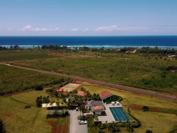 4 Bedroom Villa