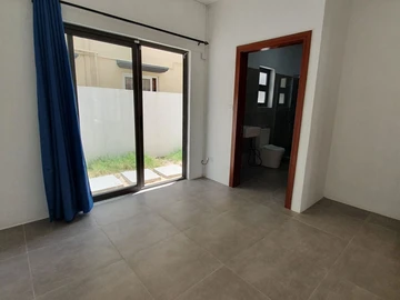 4 Bedroom Townhouse, Duplex