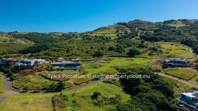 Terrain IRS à Vendre à Villa Valriche, Bel Ombre – Luxe & Prestige