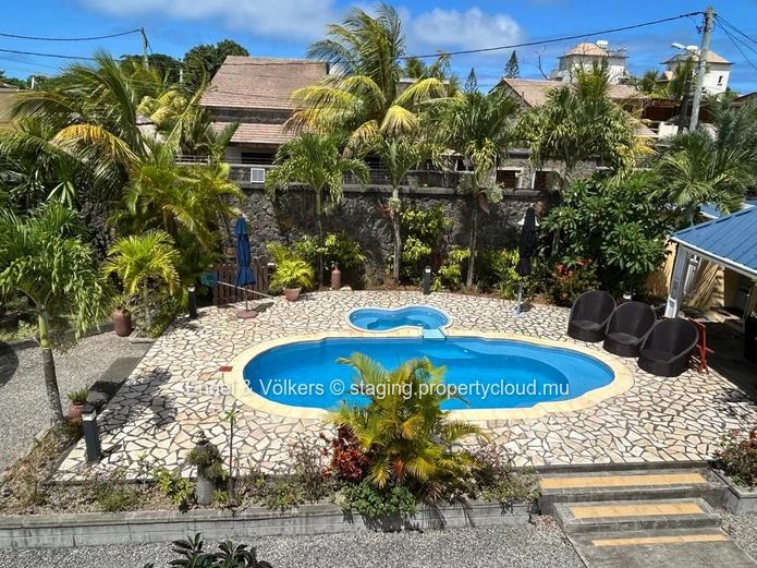 Charming and Spacious 5-Bedroom House for Rent – Large Plot, Private Pool & Peaceful Setting